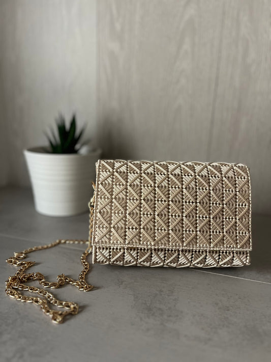 Bolso estilo clásico